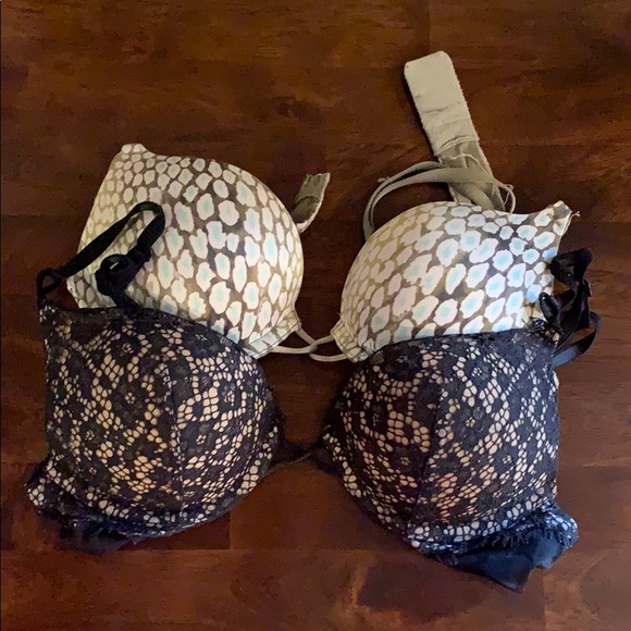 Victoria's Secret Other - Victoria Secret Bombshell Bra - 32AA